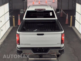2026 Chevrolet Silverado 2500HD LTZ Crew Cab Short Bed 1LZ - miniatura 5