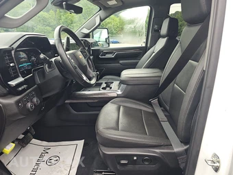 2026 Chevrolet Silverado 2500HD LTZ Crew Cab Short Bed 1LZ - miniatura 7