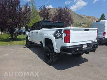 2026 Chevrolet Silverado 2500HD LTZ Crew Cab Short Bed 1LZ - miniatura 2