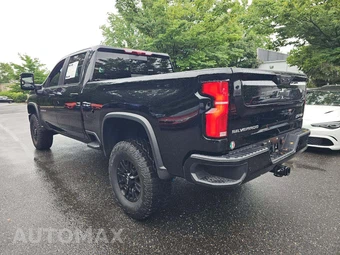 2026 Chevrolet Silverado 2500HD ZR2 Crew Cab Short Bed 3LT - miniatura 2