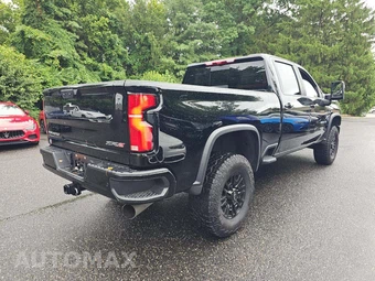 2026 Chevrolet Silverado 2500HD ZR2 Crew Cab Short Bed 3LT - miniatura 3