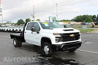 2026 Chevrolet Silverado 3500HD Cab Chassis Work Truck Crew Cab 1WT DRW - miniatura 3