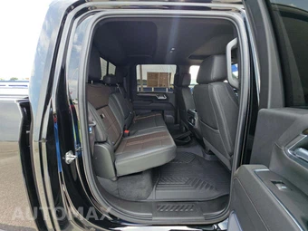 2026 Chevrolet Silverado 3500HD High Country Crew Cab Long Bed 3LZ - miniatura 16