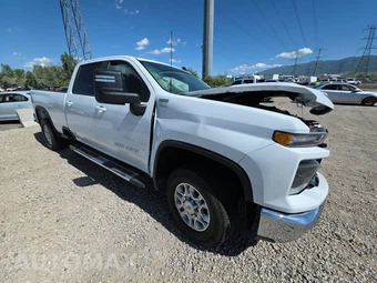 2026 Chevrolet Silverado 3500HD LT Crew Cab Long Bed 1LT - miniatura 3