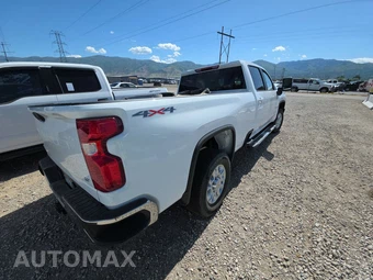 2026 Chevrolet Silverado 3500HD LT Crew Cab Long Bed 1LT - miniatura 4