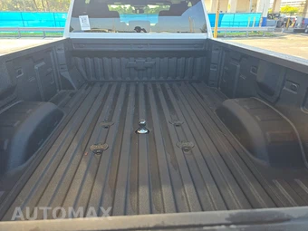 2026 Chevrolet Silverado 3500HD LT Crew Cab Long Bed 1LT DRW - miniatura 16