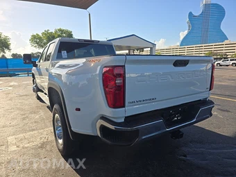 2026 Chevrolet Silverado 3500HD LT Crew Cab Long Bed 1LT DRW - miniatura 6