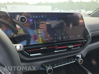 2026 Chevrolet Silverado EV Trail Boss Crew Cab Short Bed 3TR Max Range - miniatura 10