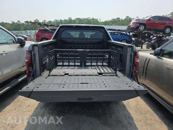 2026 Chevrolet Silverado EV Trail Boss Crew Cab Short Bed 3TR Max Range - miniatura 14