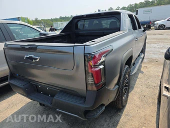 2026 Chevrolet Silverado EV Trail Boss Crew Cab Short Bed 3TR Max Range - miniatura 3