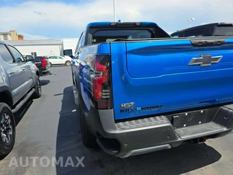 2026 Chevrolet Silverado EV Trail Boss Crew Cab Short Bed 3TR Max Range - miniatura 2