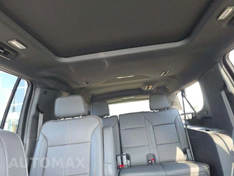 2026 Chevrolet Suburban High Country 3LZ - miniatura 11