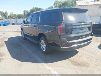 2026 Chevrolet Suburban LT 1LT - miniatura 3