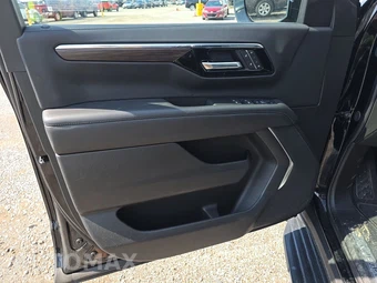 2026 Chevrolet Suburban LT 1LT - miniatura 9