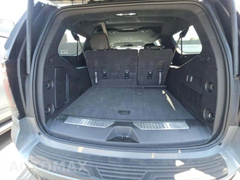 2026 Chevrolet Suburban RST 1SP - miniatura 15