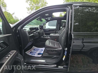 2026 Chevrolet Suburban RST 1SP - miniatura 6