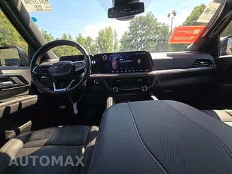 2026 Chevrolet Suburban RST 1SP - miniatura 11