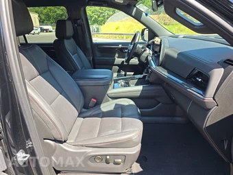 2026 Chevrolet Suburban RST 1SP - miniatura 8