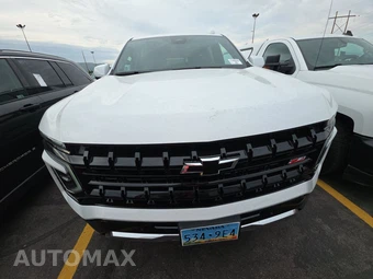2026 Chevrolet Suburban Z71 2Z7 - miniatura 2