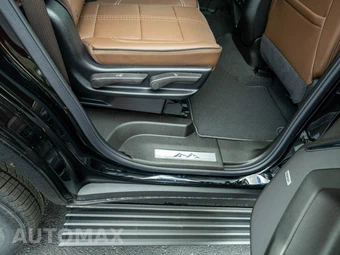 2026 Chevrolet Tahoe High Country 3LZ - miniatura 27