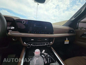 2026 Chevrolet Tahoe High Country 3LZ - miniatura 10