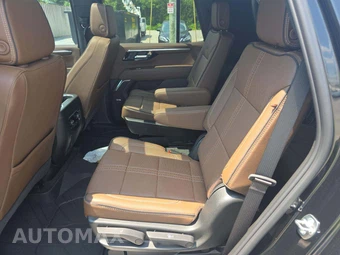 2026 Chevrolet Tahoe High Country 3LZ - miniatura 10