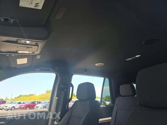 2026 Chevrolet Tahoe LS 1LS - miniatura 8