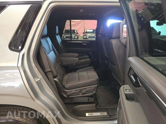 2026 Chevrolet Tahoe RST 1SP - miniatura 17