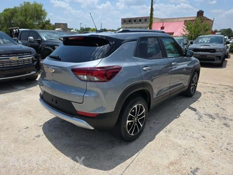 2026 Chevrolet Trailblazer LT 1LT – miniatura 3