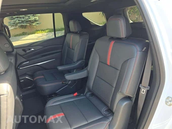 2026 Chevrolet Traverse RS - miniatura 13