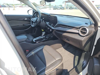 2026 Chevrolet Trax ACTIV - miniatura 8
