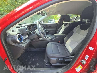 2026 Chevrolet Trax LS - miniatura 3