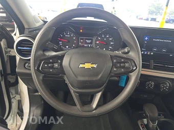 2026 Chevrolet Trax LS - miniatura 10