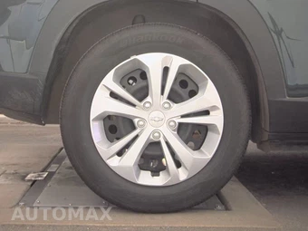 2026 Chevrolet Trax LS – miniatura 11