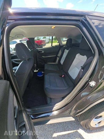 2026 Chevrolet Trax LS - miniatura 10