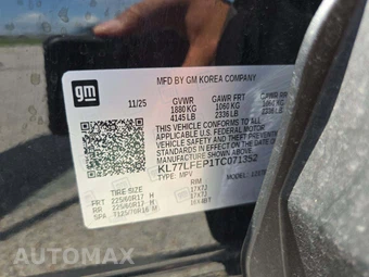 2026 Chevrolet Trax LS - miniatura 2