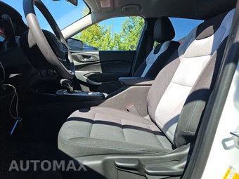 2026 Chevrolet Trax LS – miniatura 7