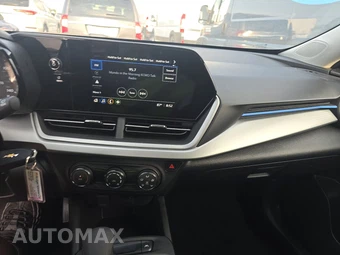 2026 Chevrolet Trax LS - miniatura 11