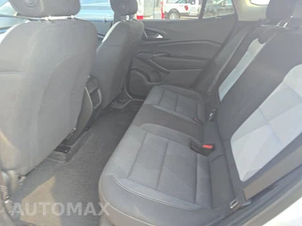 2026 Chevrolet Trax LS - miniatura 13