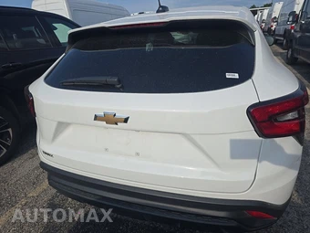 2026 Chevrolet Trax LS - miniatura 5