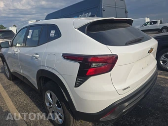 2026 Chevrolet Trax LS - miniatura 6