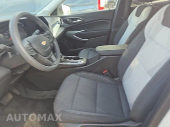 2026 Chevrolet Trax LS - miniatura 7
