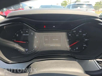2026 Chevrolet Trax LS - miniatura 9
