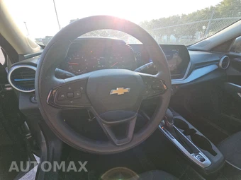 2026 Chevrolet Trax LS - miniatura 10