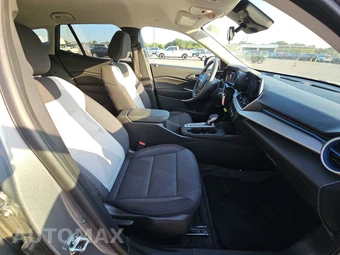 2026 Chevrolet Trax LS - miniatura 8
