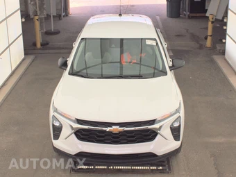 2026 Chevrolet Trax LS – miniatura 2