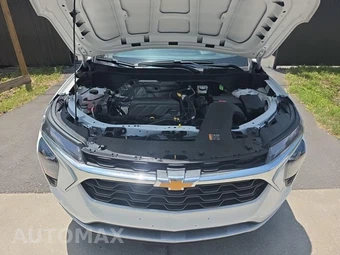 2026 Chevrolet Trax LS – miniatura 18