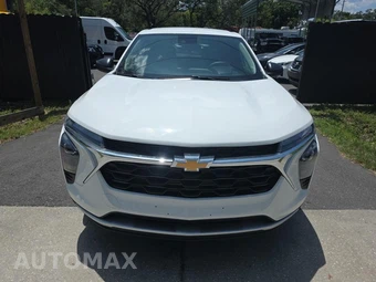 2026 Chevrolet Trax LS – miniatura 2