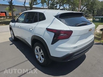 2026 Chevrolet Trax LS – miniatura 6