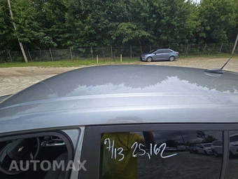 2026 Chevrolet Trax LS – miniatura 9